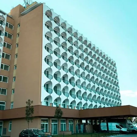 Max Panorama Apartman By Bltn Apartament *